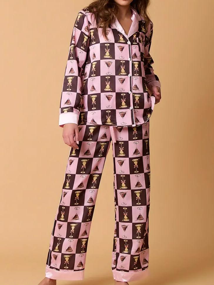 Geruite pyjamaset met wijnglasprint en shirt met lange mouwen