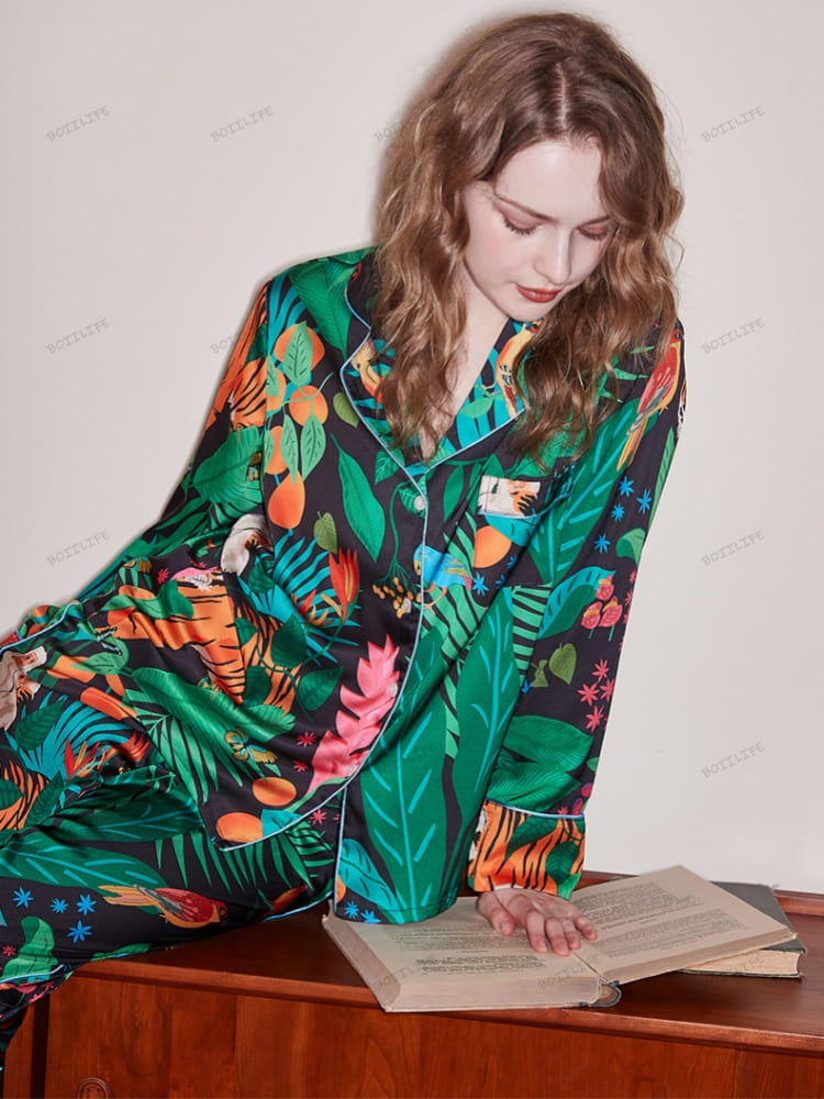 Loungewear-set met lange mouwen van ijszijde met tijger- en apenprint