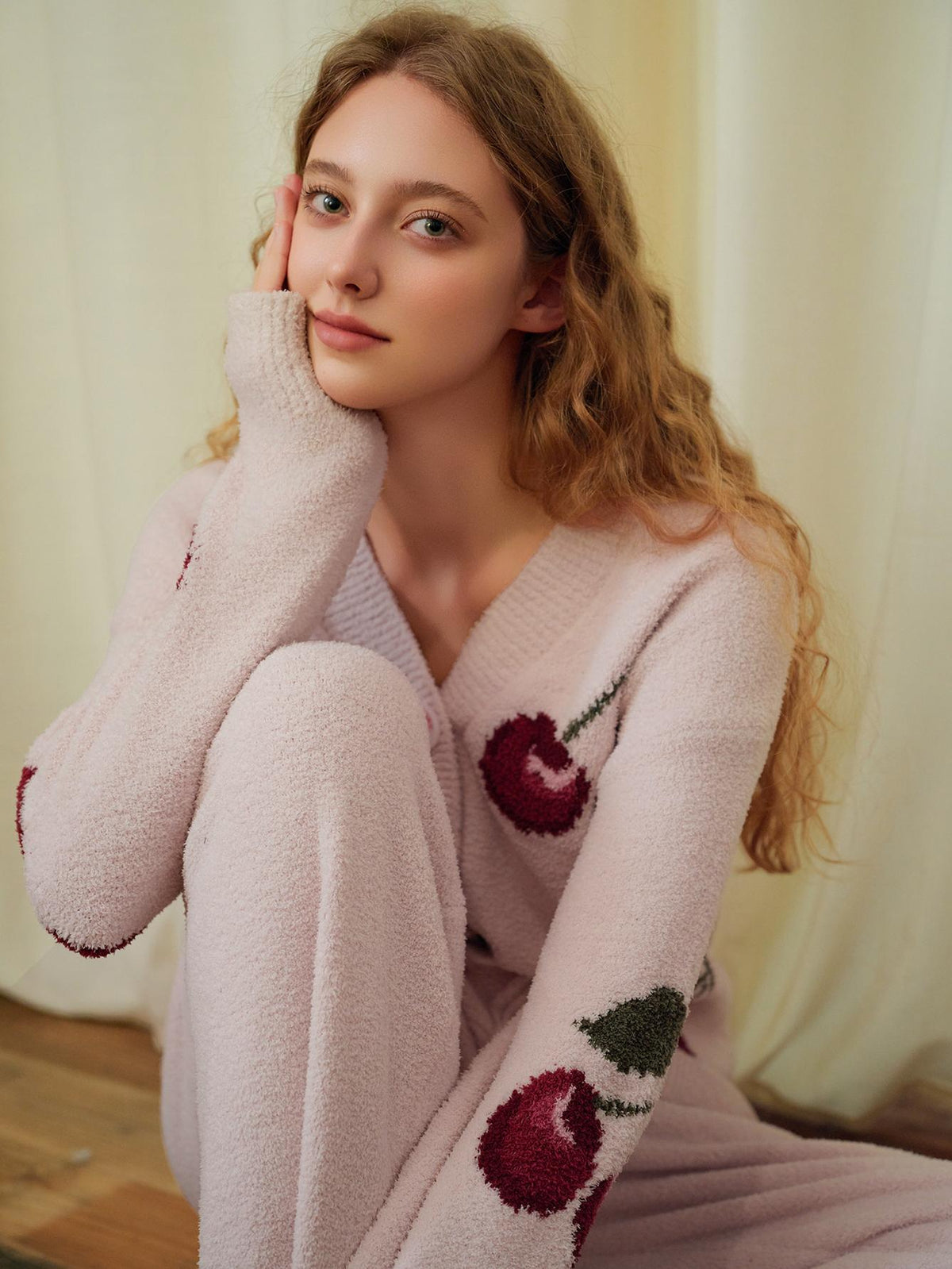 Zachte Halve Fluwelen Kersen Cardigan Pyjama Set