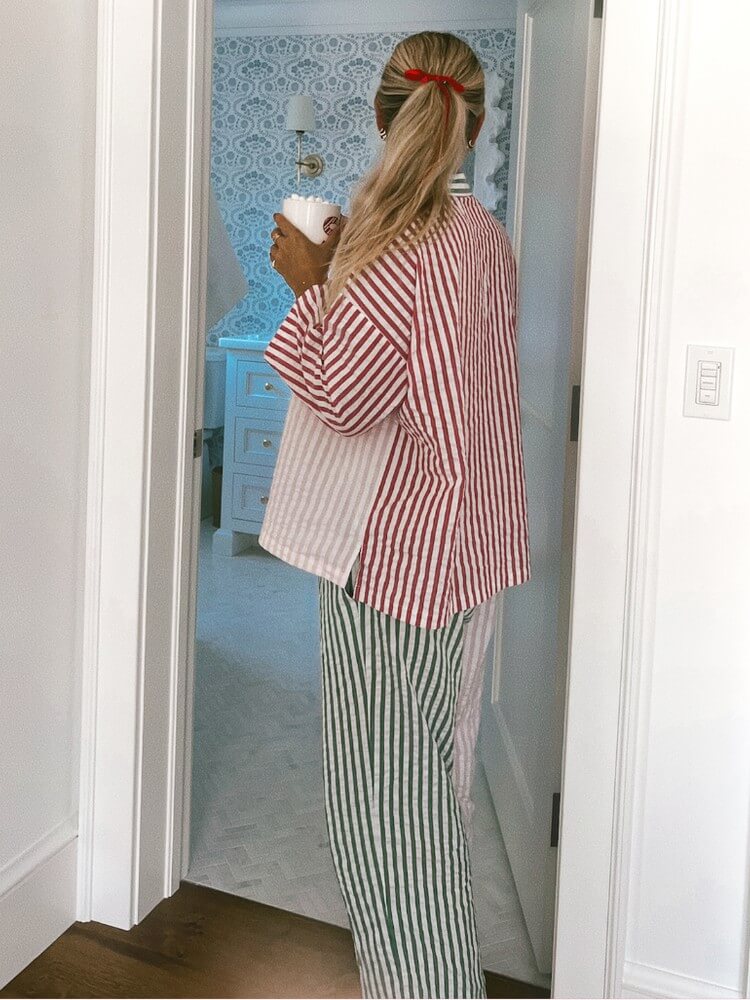 Pyjamaset met drie strepen voor de feestdagen
