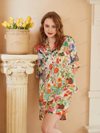 Witte korte loungewearset van ijszijde met bostuinprint