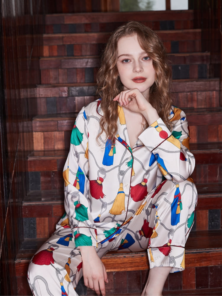 Loungewear-set met lange mouwen van ijszijde met franjespatroon