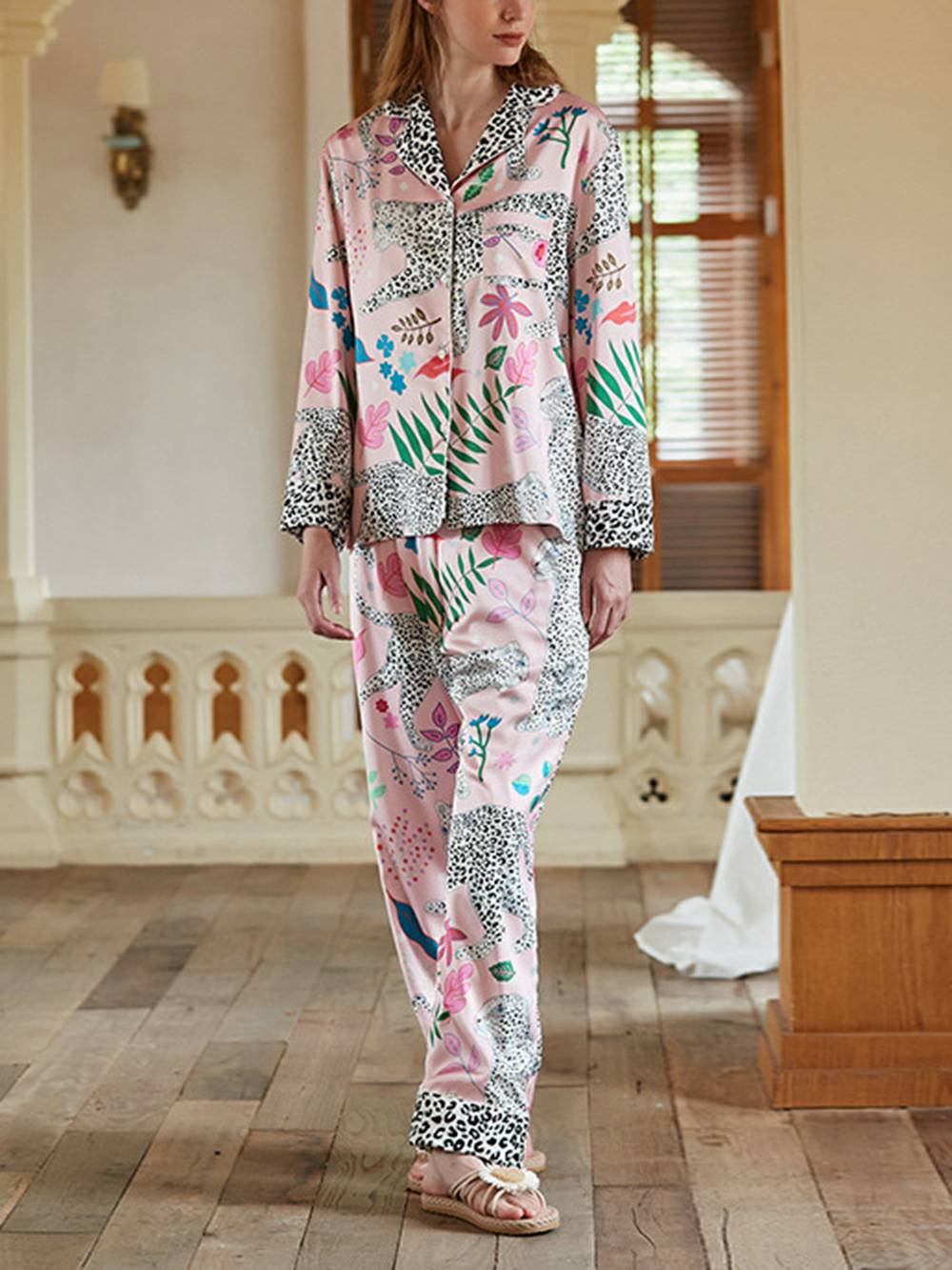 Dressing roze sneeuwluipaard zijden pyjamaset