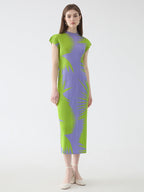 Geplooide mouwloze slim-fit jurk met coltrui