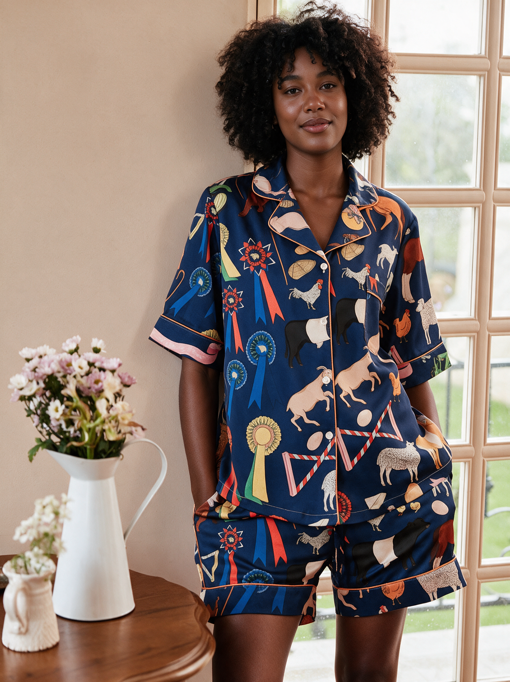 Schattige Cartoon Dierenprint Korte Loungewear Set lifestyle foto 1