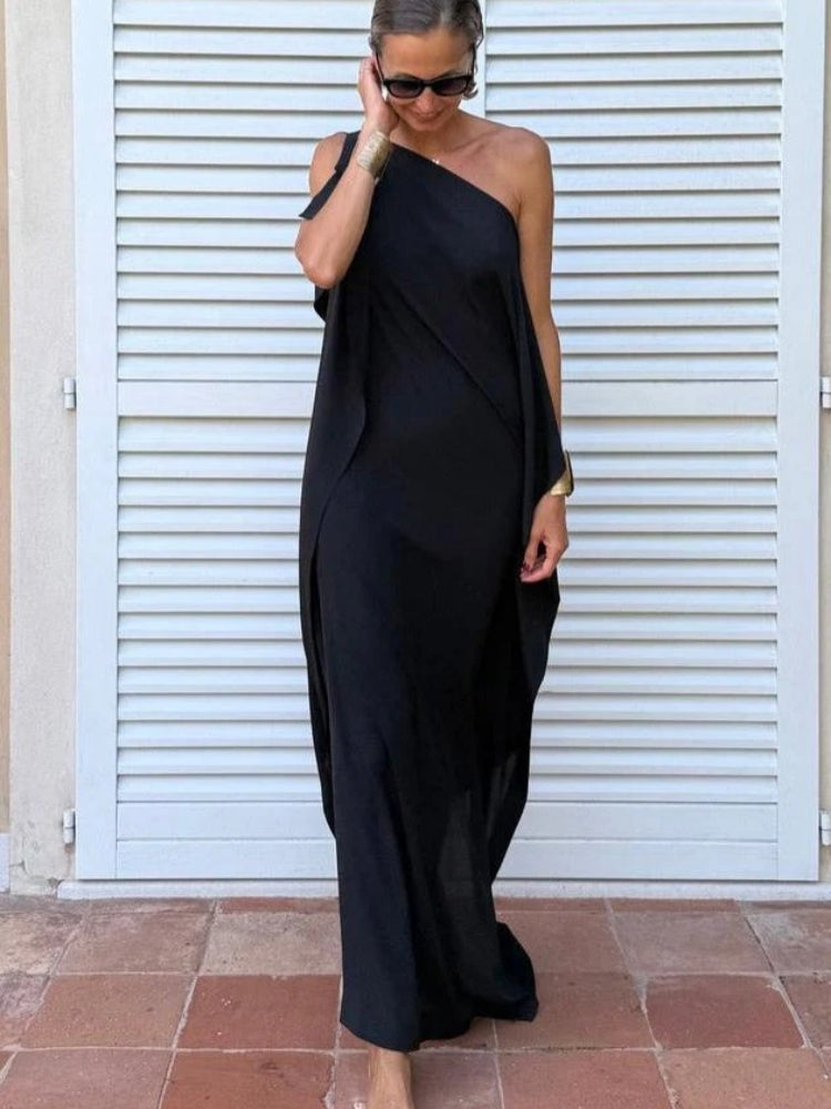 Vloeiende asymmetrische caftan met ceintuur